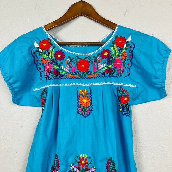 Embroidered House Dress Floral Detail Scoop Neck Short Sleeve - S - Picture 2 of 4